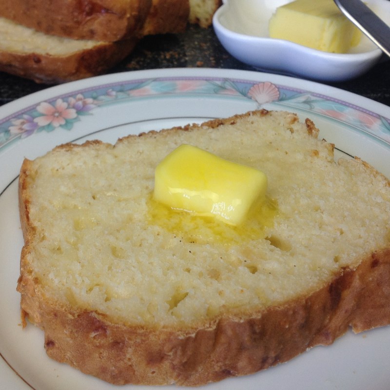 Buttermilk and Onion Bread Recipe - Old Skool Recipes